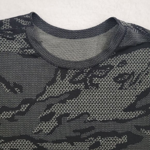 Lululemon Metal Vent Breathe Large Gray Camo Short Sleeve *Chicago - Large - Picture 9 of 11